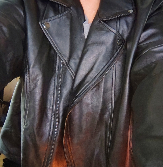 Jacket - Picture 2 of 3